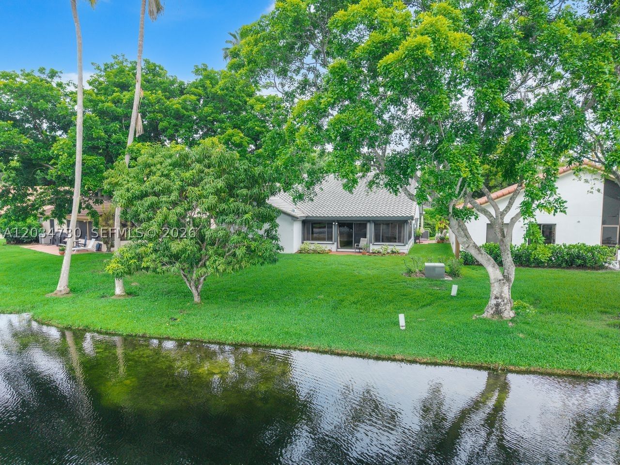 Real estate property located at 2073 Montpeliar, Broward, Country Isles Patio Homes, Weston, FL