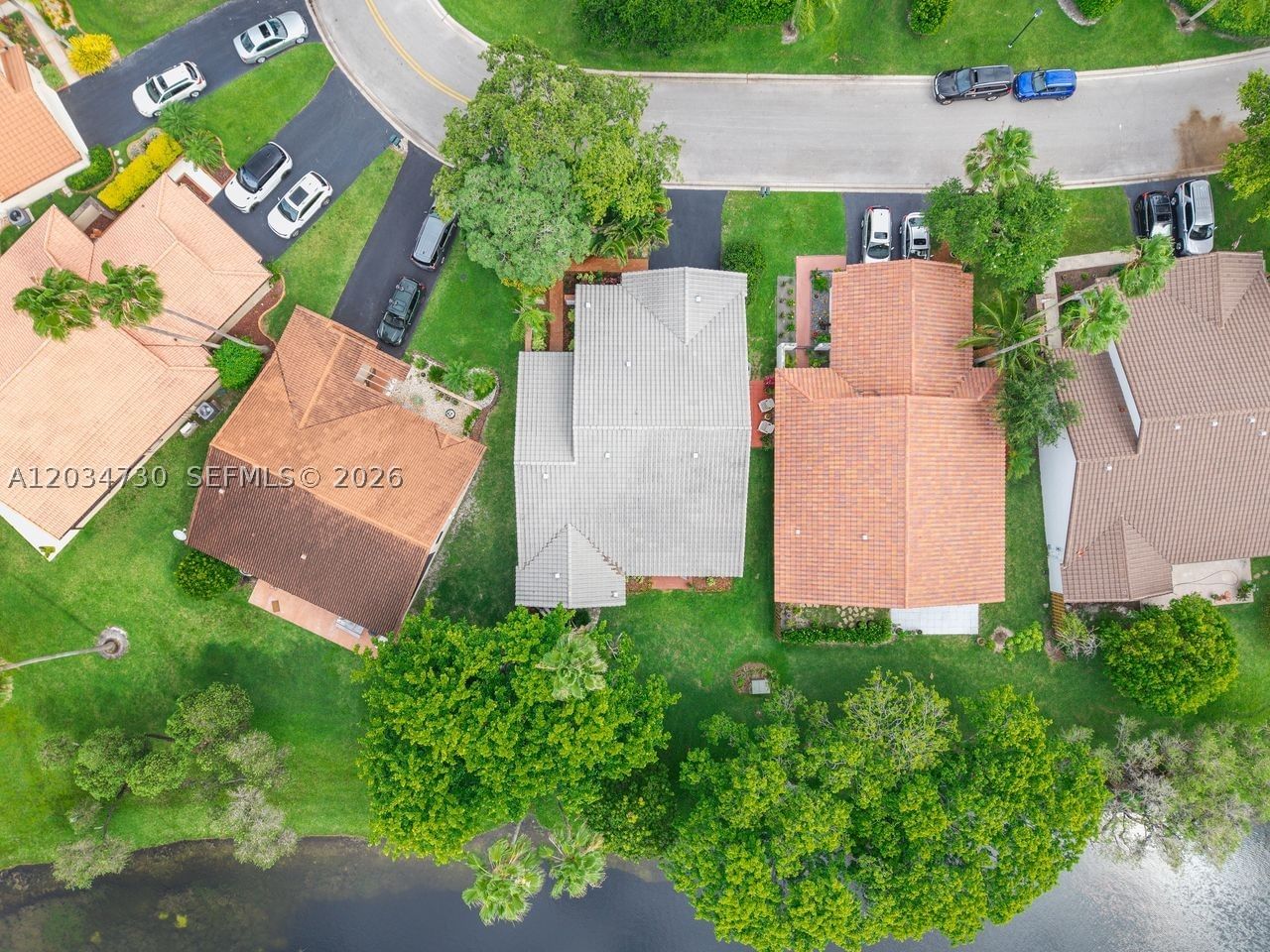 Real estate property located at 2073 Montpeliar, Broward, Country Isles Patio Homes, Weston, FL