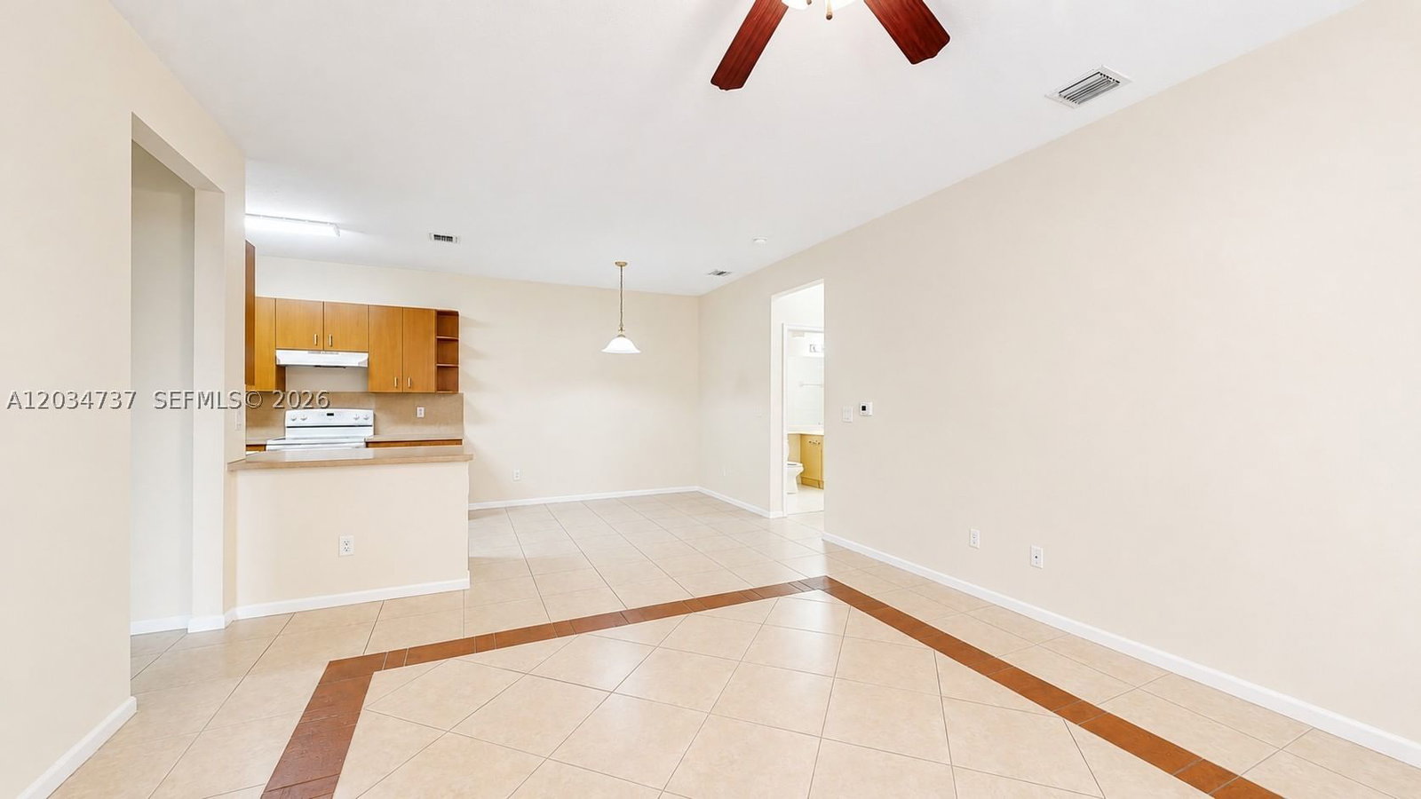 Real estate property located at 3557 Forest Hill Blvd #51, Palm Beach, Rosemont Condo, Palm Springs, FL