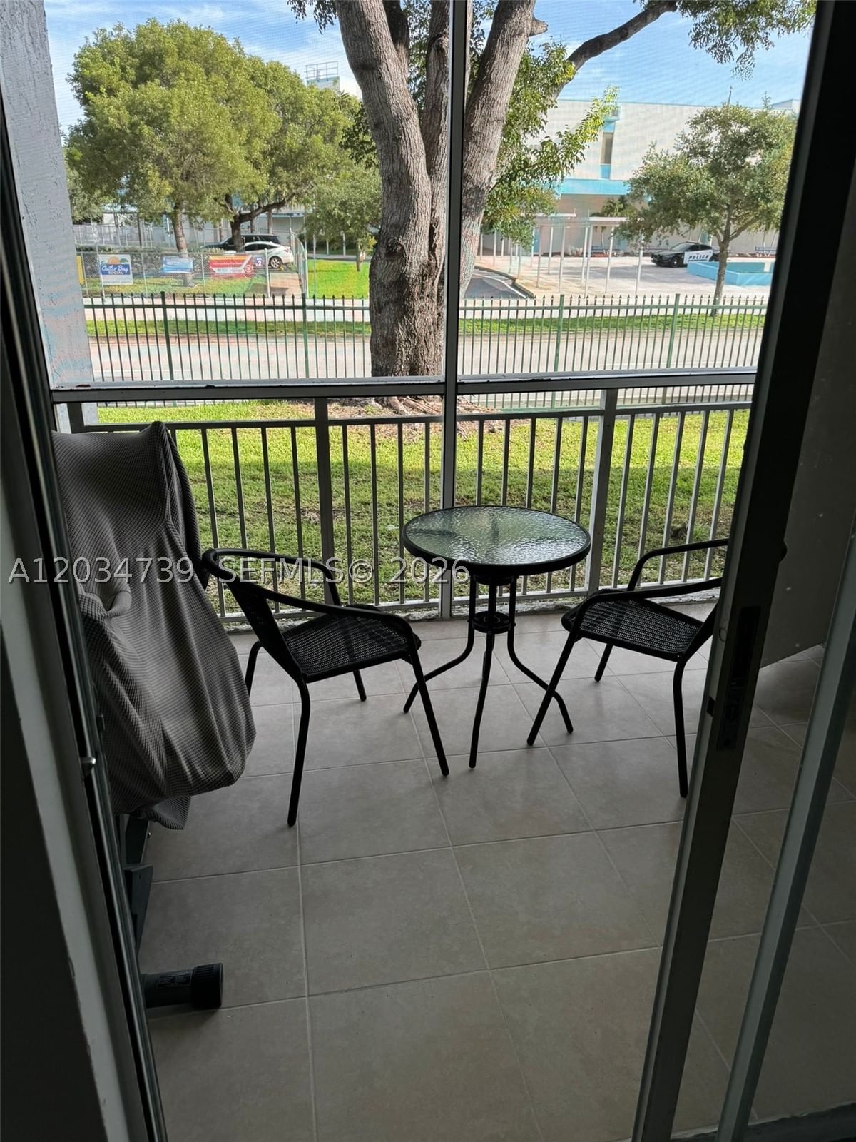 Real estate property located at 8660 212th st #108, Miami-dade, Le Club At Old Cutler Con, Cutler Bay, FL