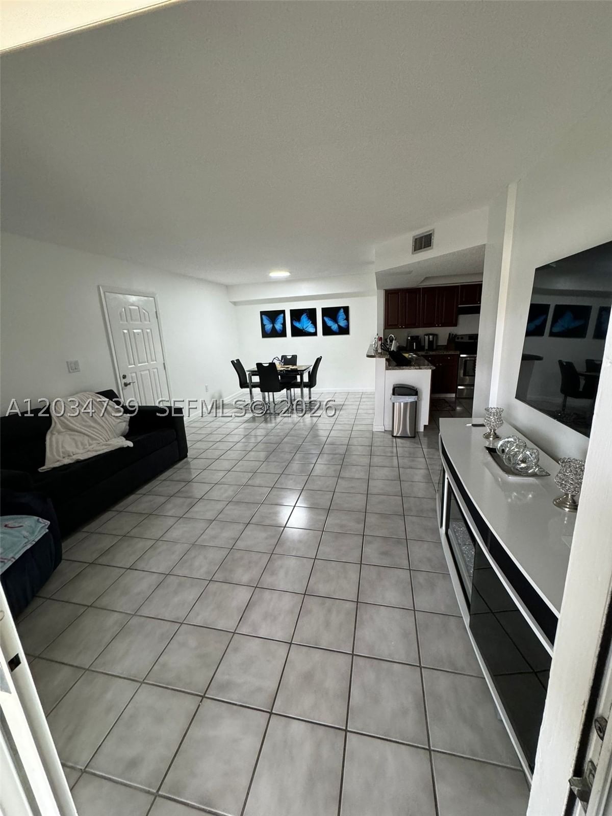 Real estate property located at 8660 212th st #108, Miami-dade, Le Club At Old Cutler Con, Cutler Bay, FL
