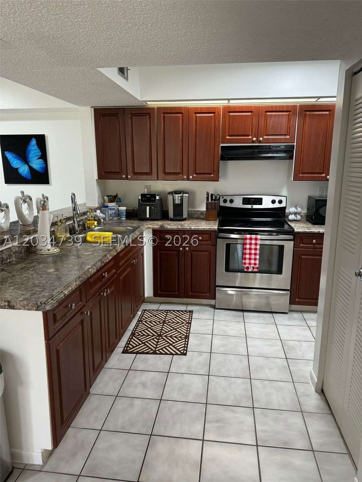 Real estate property located at 8660 212th st #108, Miami-dade, Le Club At Old Cutler Con, Cutler Bay, FL