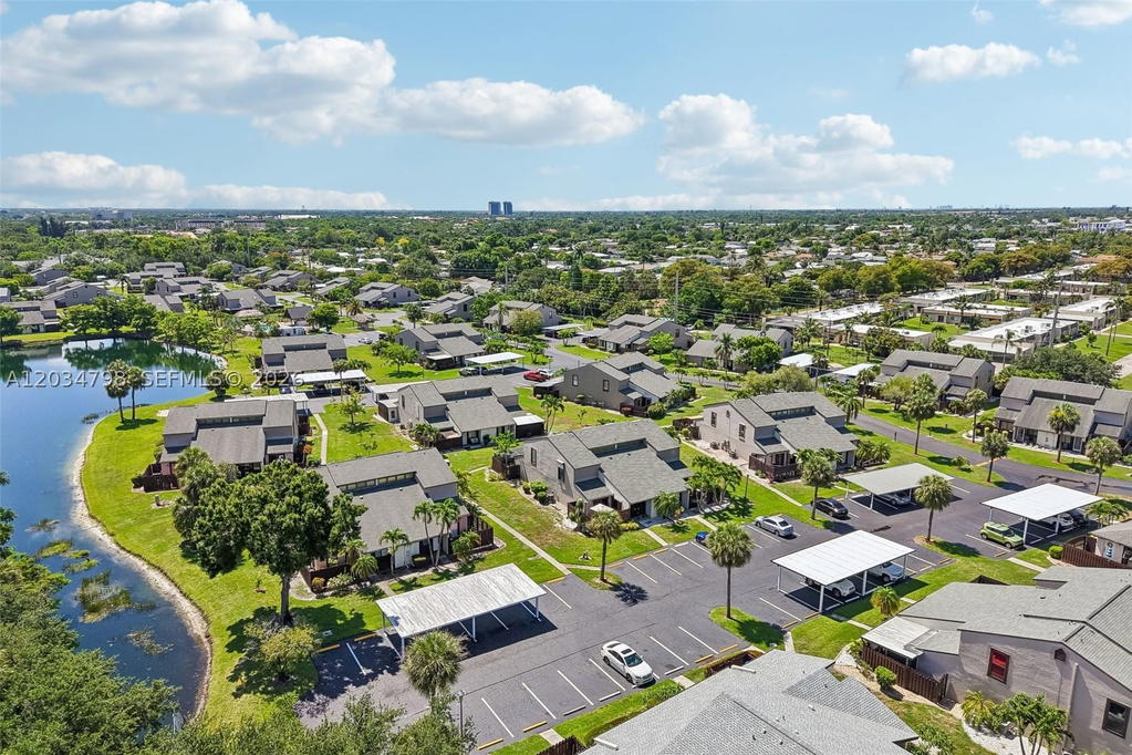 Real estate property located at 12939 Cherrydale Court, Lee, Sandalwood Estates, Fort Myers, FL