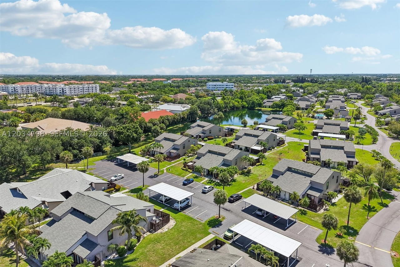 Real estate property located at 12939 Cherrydale Court, Lee, Sandalwood Estates, Fort Myers, FL