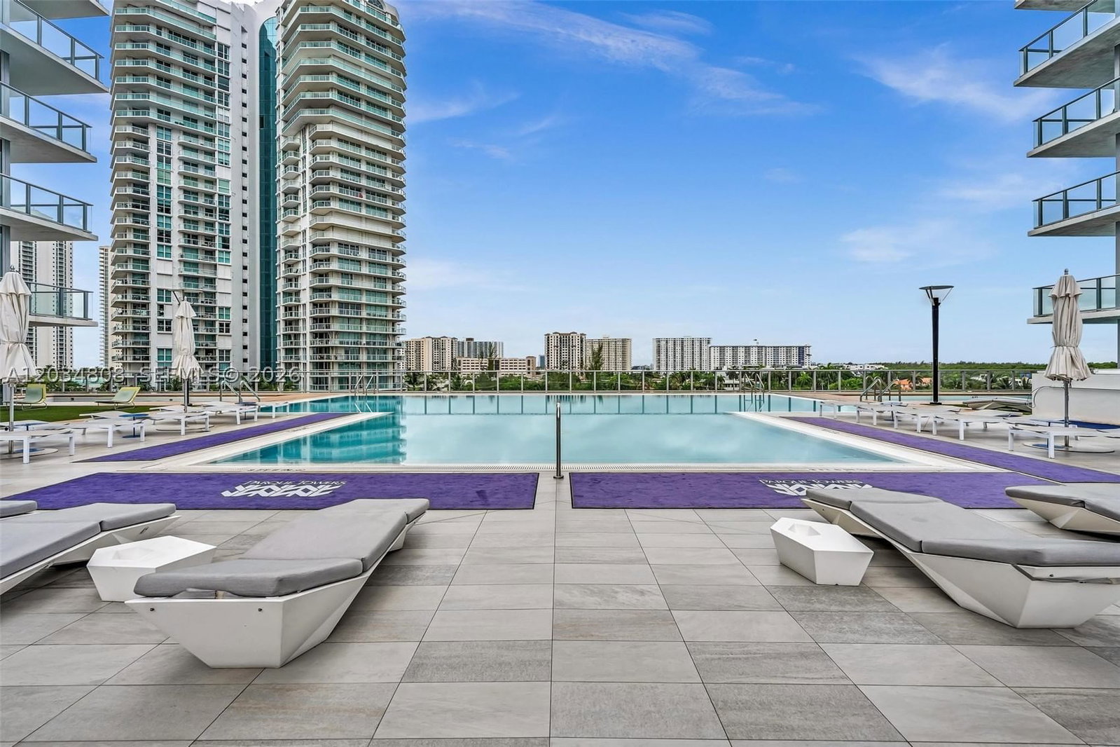Real estate property located at 300 Sunny Isles Blvd #4-502, Miami-dade, Parque Towers Condo, Sunny Isles Beach, FL