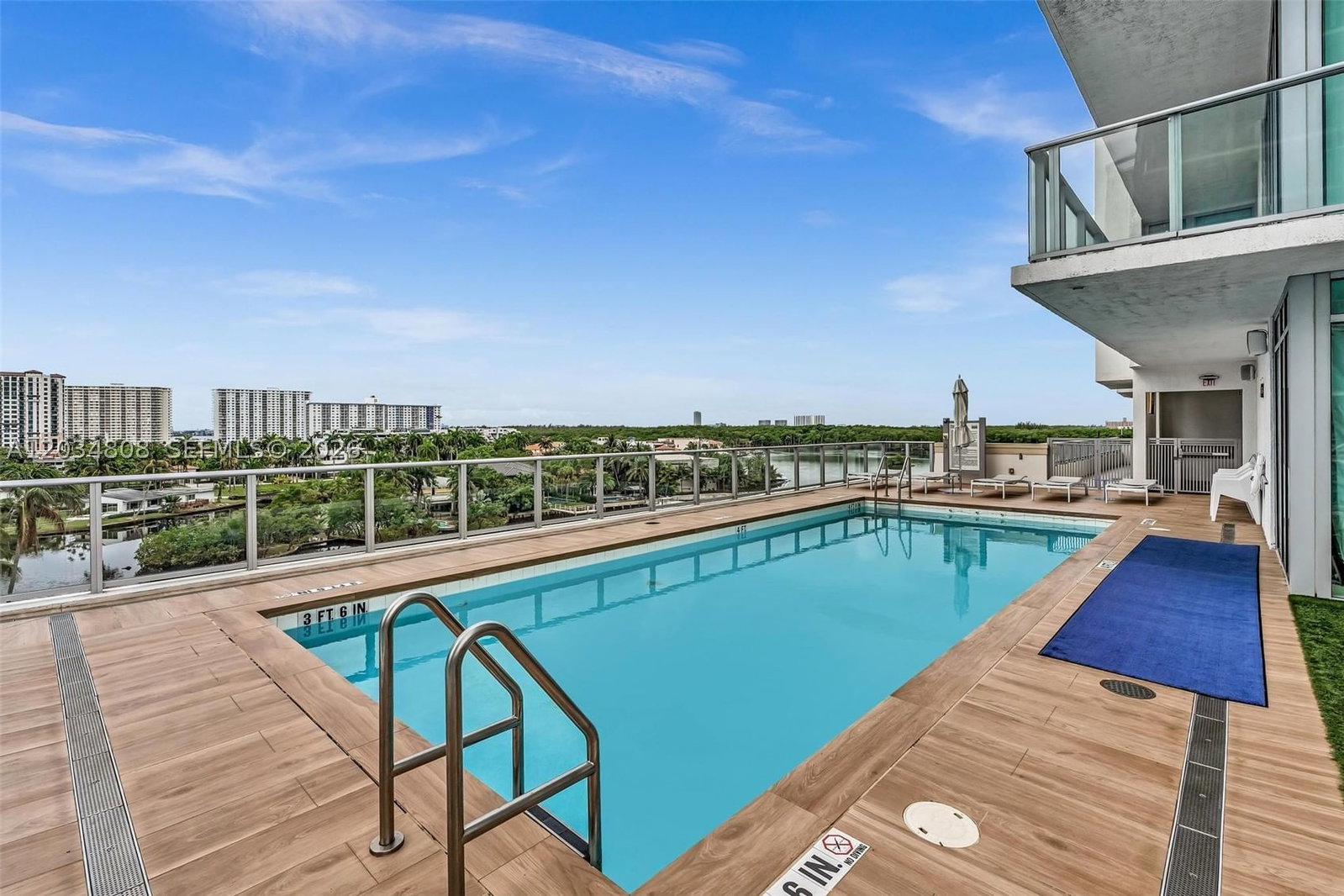 Real estate property located at 300 Sunny Isles Blvd #4-502, Miami-dade, Parque Towers Condo, Sunny Isles Beach, FL