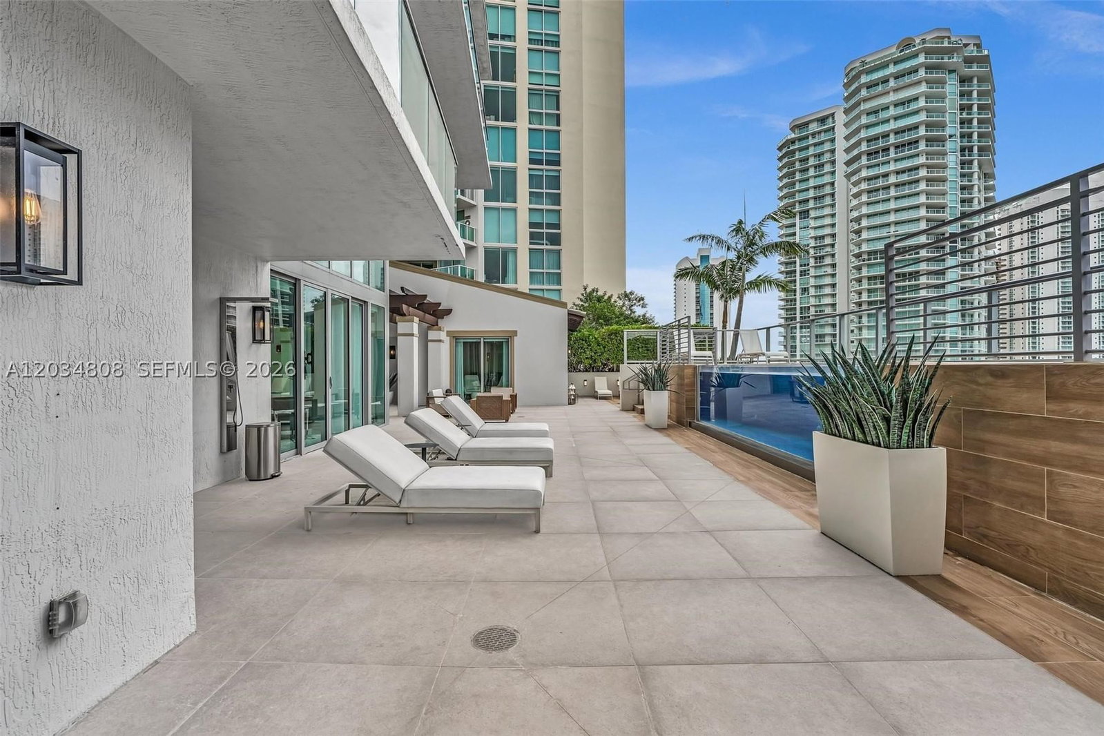 Real estate property located at 300 Sunny Isles Blvd #4-502, Miami-dade, Parque Towers Condo, Sunny Isles Beach, FL