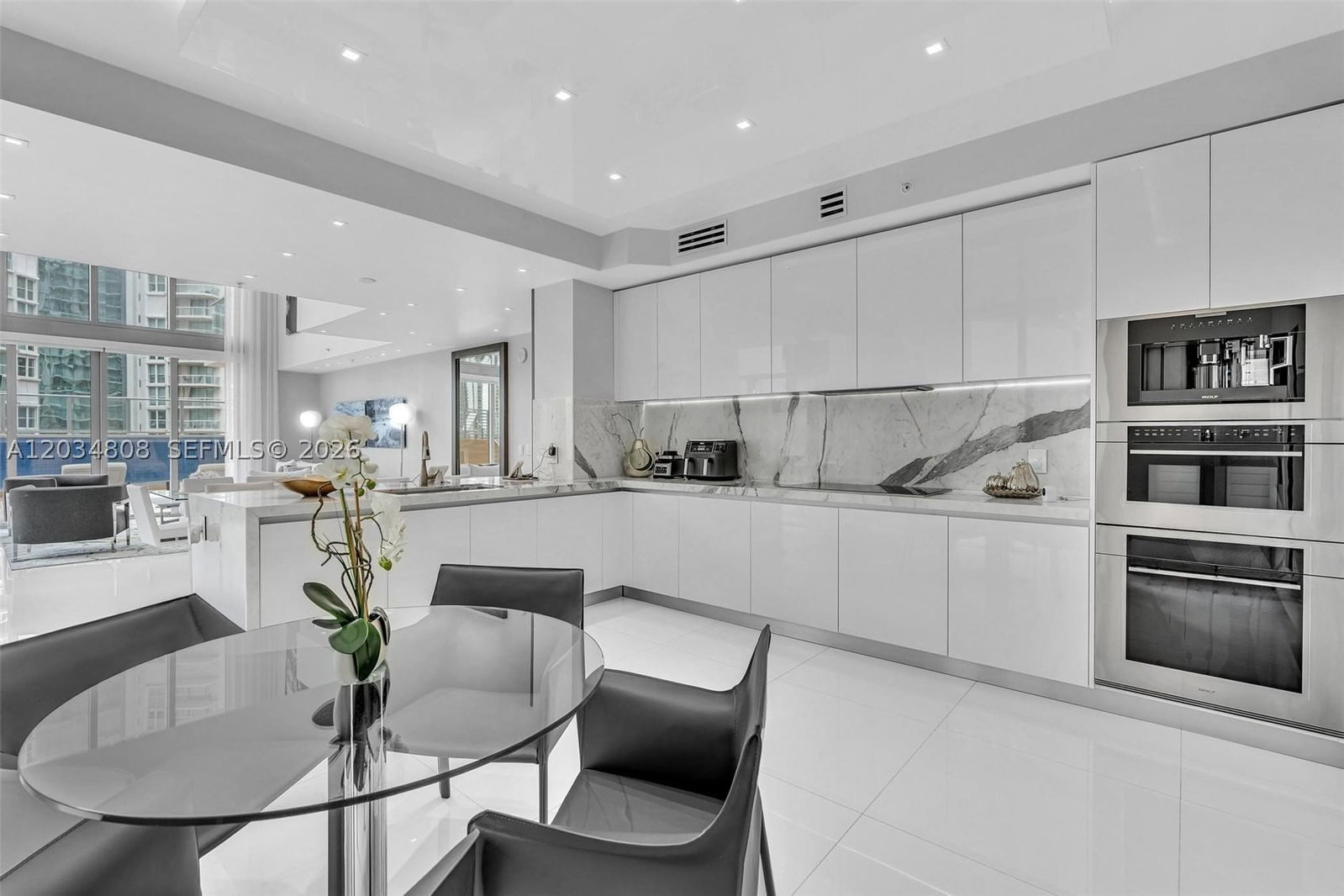 Real estate property located at 300 Sunny Isles Blvd #4-502, Miami-dade, Parque Towers Condo, Sunny Isles Beach, FL