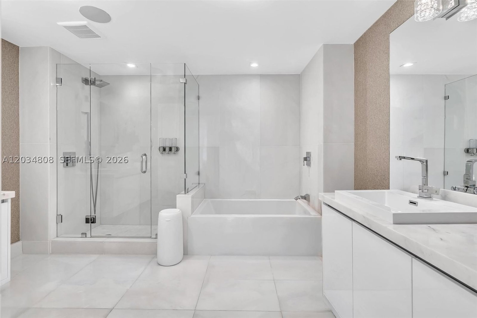 Real estate property located at 300 Sunny Isles Blvd #4-502, Miami-dade, Parque Towers Condo, Sunny Isles Beach, FL