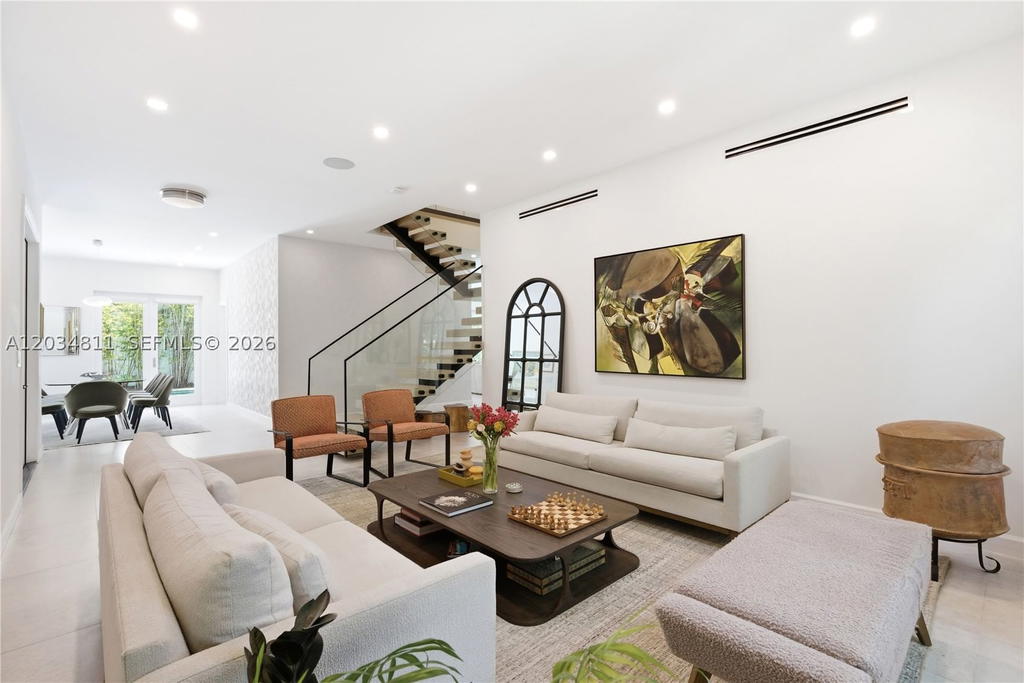 Real estate property located at 19941 36th Pl, Miami-dade, Aventura Estates, Aventura, FL