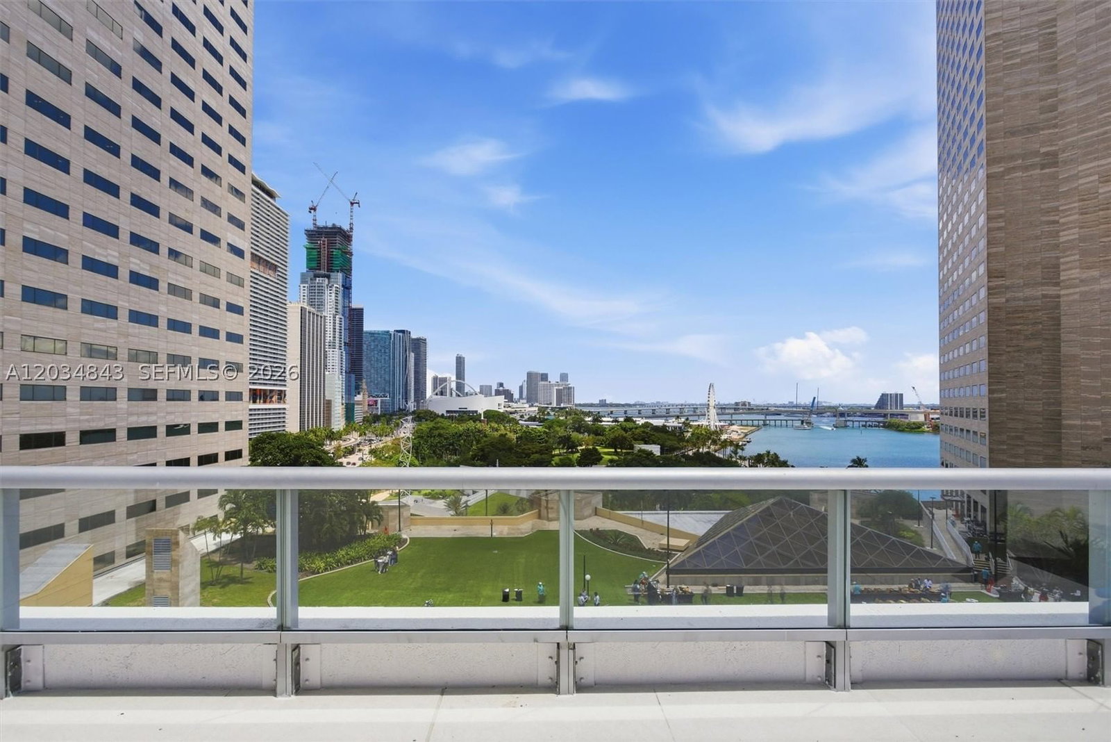 Real estate property located at 325 Biscayne Blvd #4022, Miami-dade, One Miami West Condo, Miami, FL