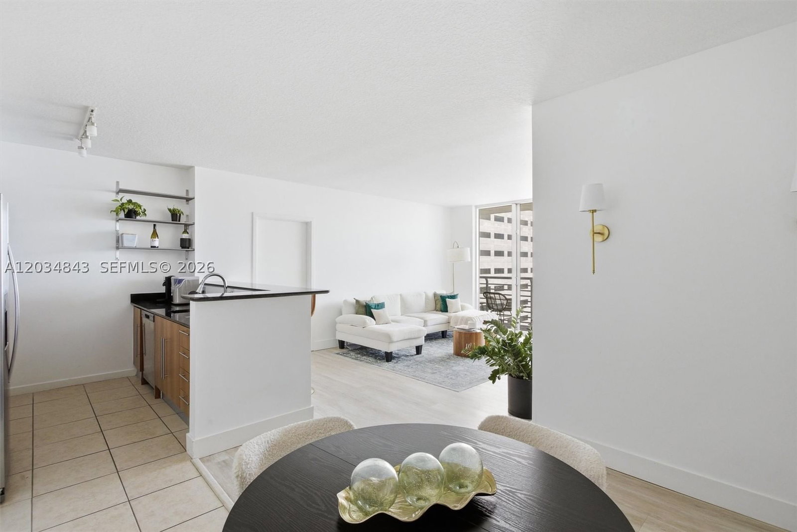Real estate property located at 325 Biscayne Blvd #4022, Miami-dade, One Miami West Condo, Miami, FL