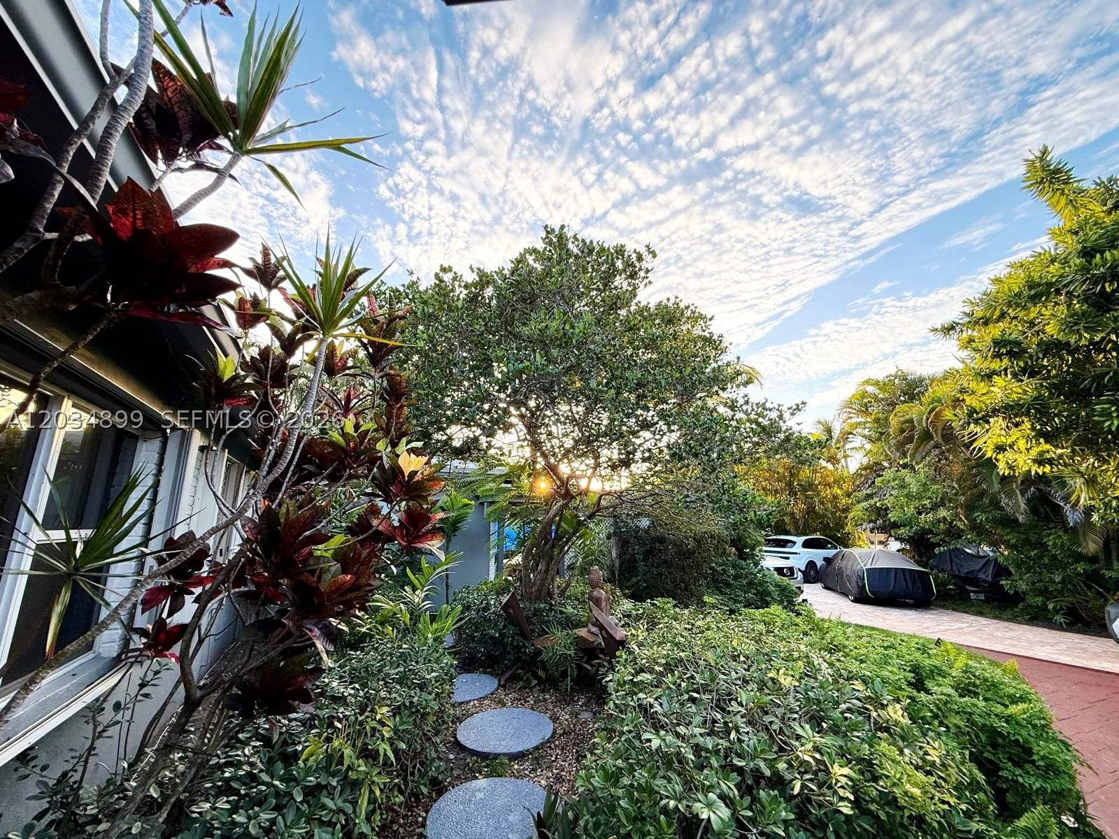 Real estate property located at 2630 Monroe St, Broward, Hollywood Little Ranches, Hollywood, FL