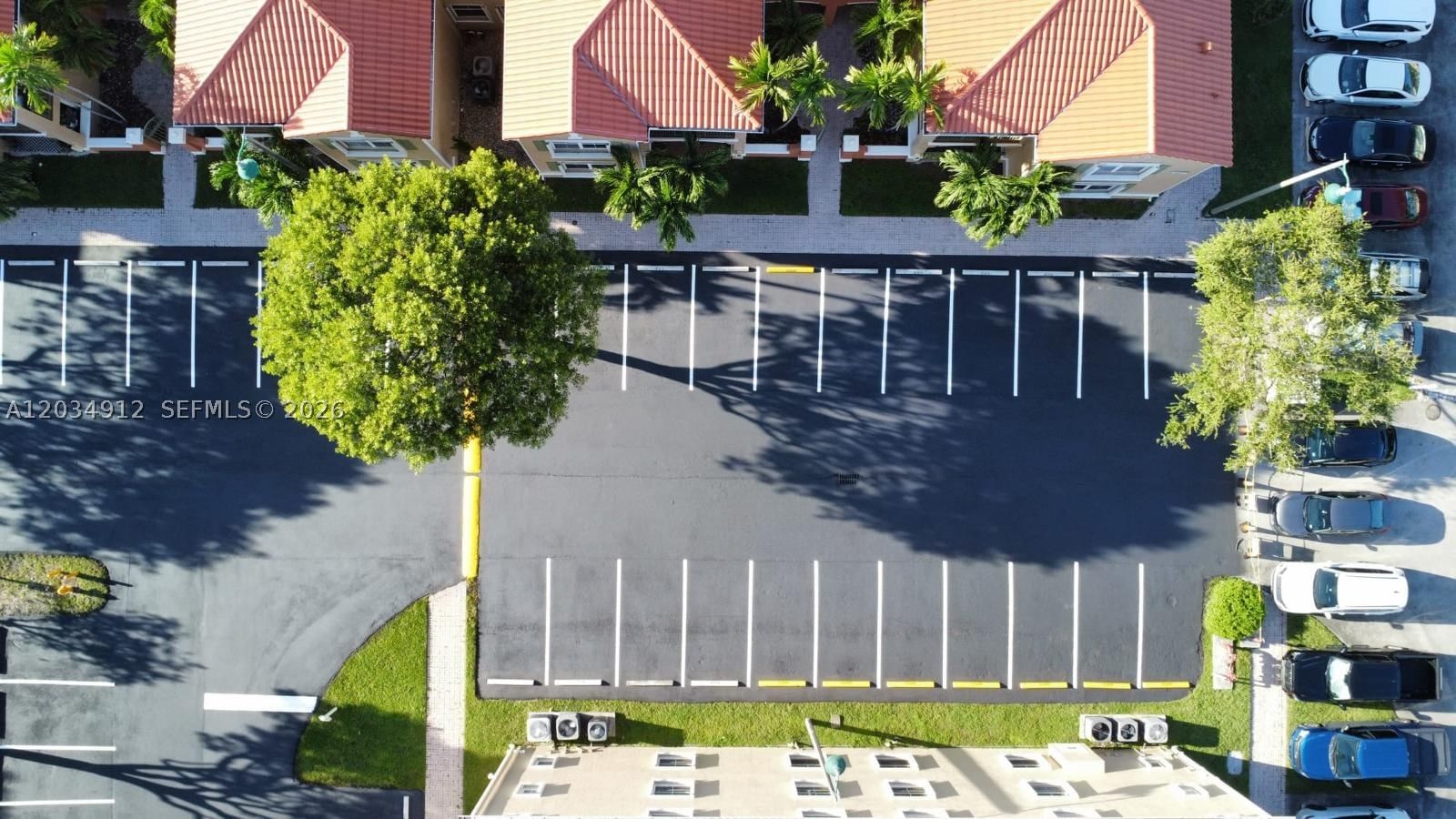 Real estate property located at 6540 114th Ave #1423, Miami-dade, The Courts At Doral Isles, Doral, FL