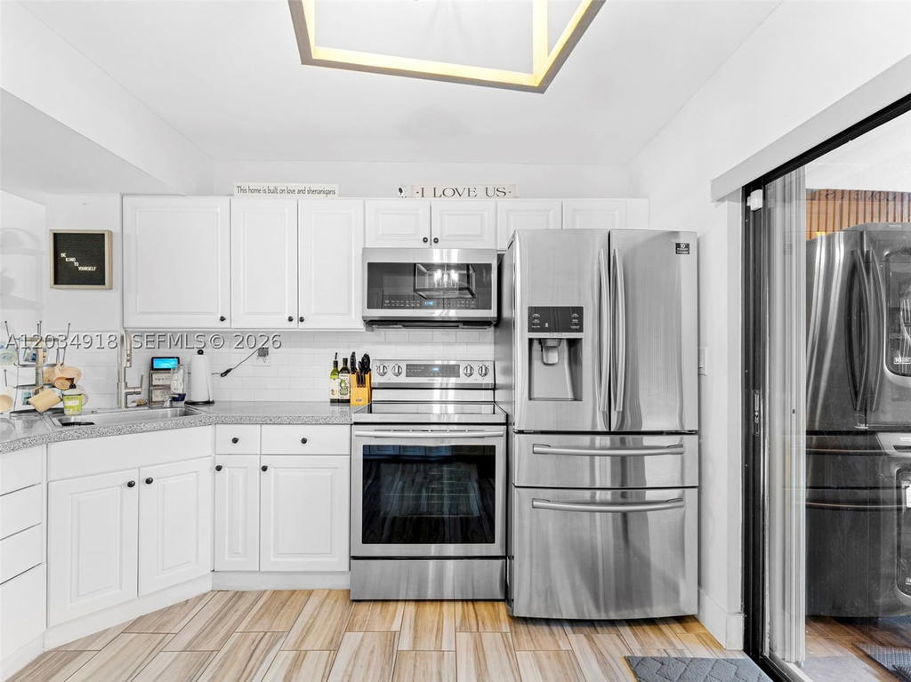 Real estate property located at 1805 107th Ave #2601, Miami-dade, Villas University Square, Miami, FL