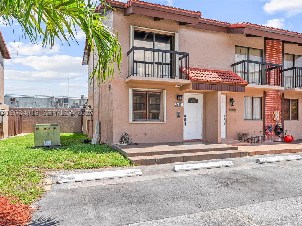 Real estate property located at 1805 107th Ave #2601, Miami-dade, Villas University Square, Miami, FL