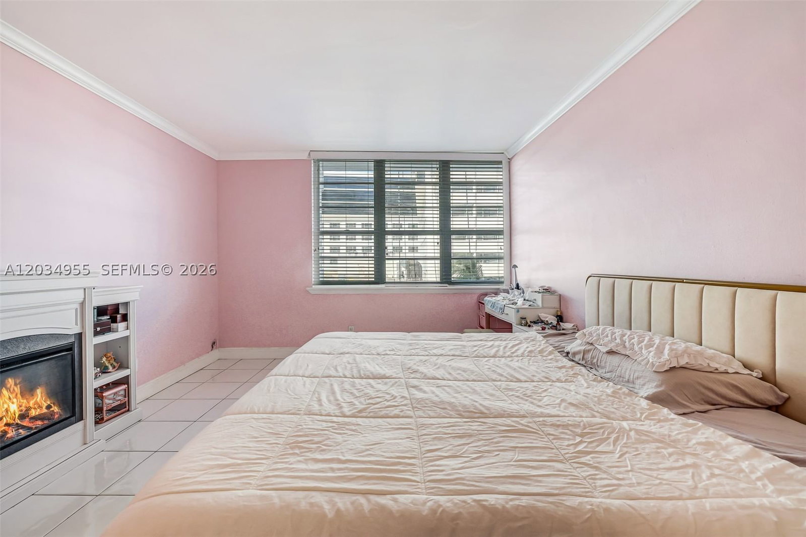 Real estate property located at 100 Lincoln Rd #502, Miami-dade, The Decoplage Condo, Miami Beach, FL
