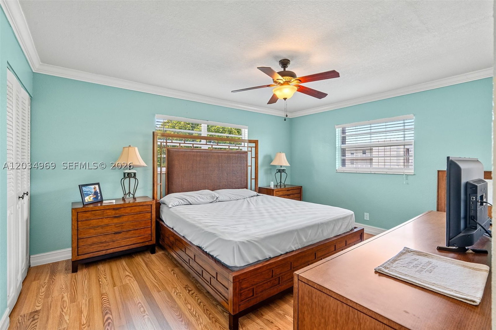 Real estate property located at 325 11th Ter #308, Broward, Meadowbrook Lakes Condo, Dania Beach, FL