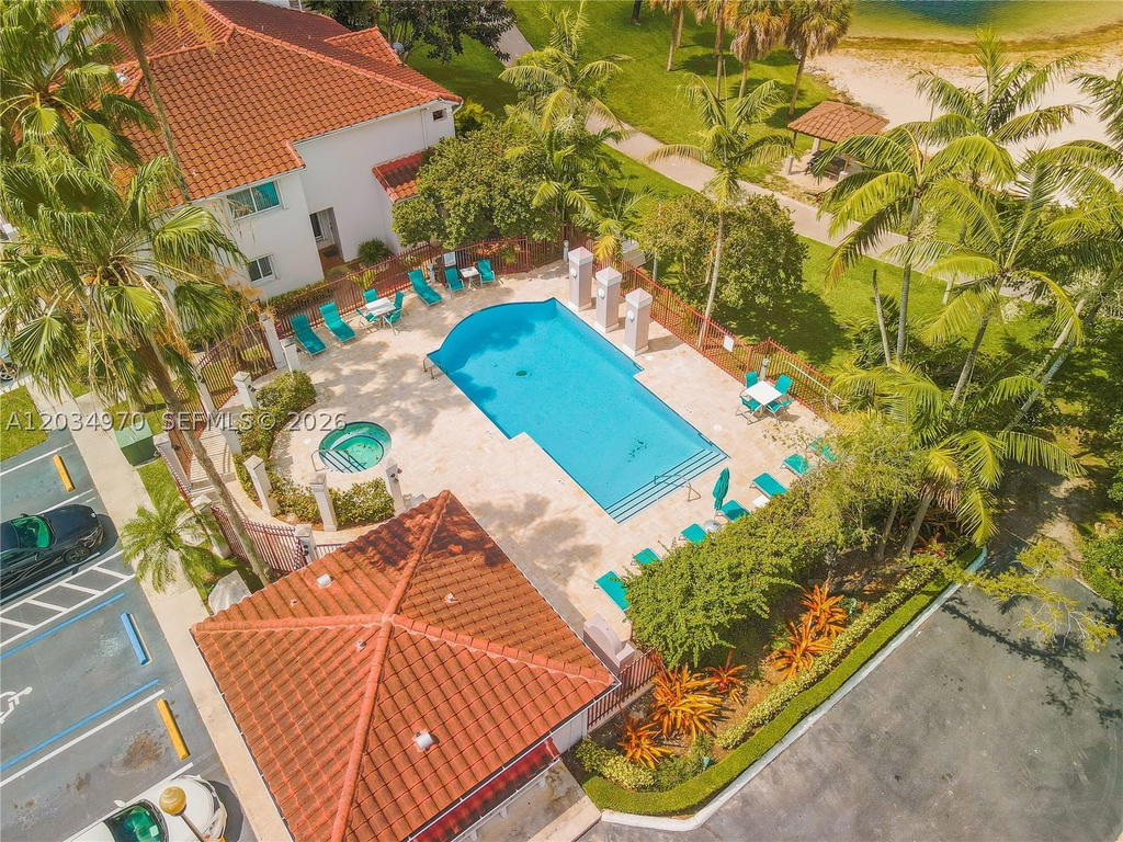 Real estate property located at 10210 154th Pl #110-8, Miami-dade, Villas At The Hammocks Co, Miami, FL