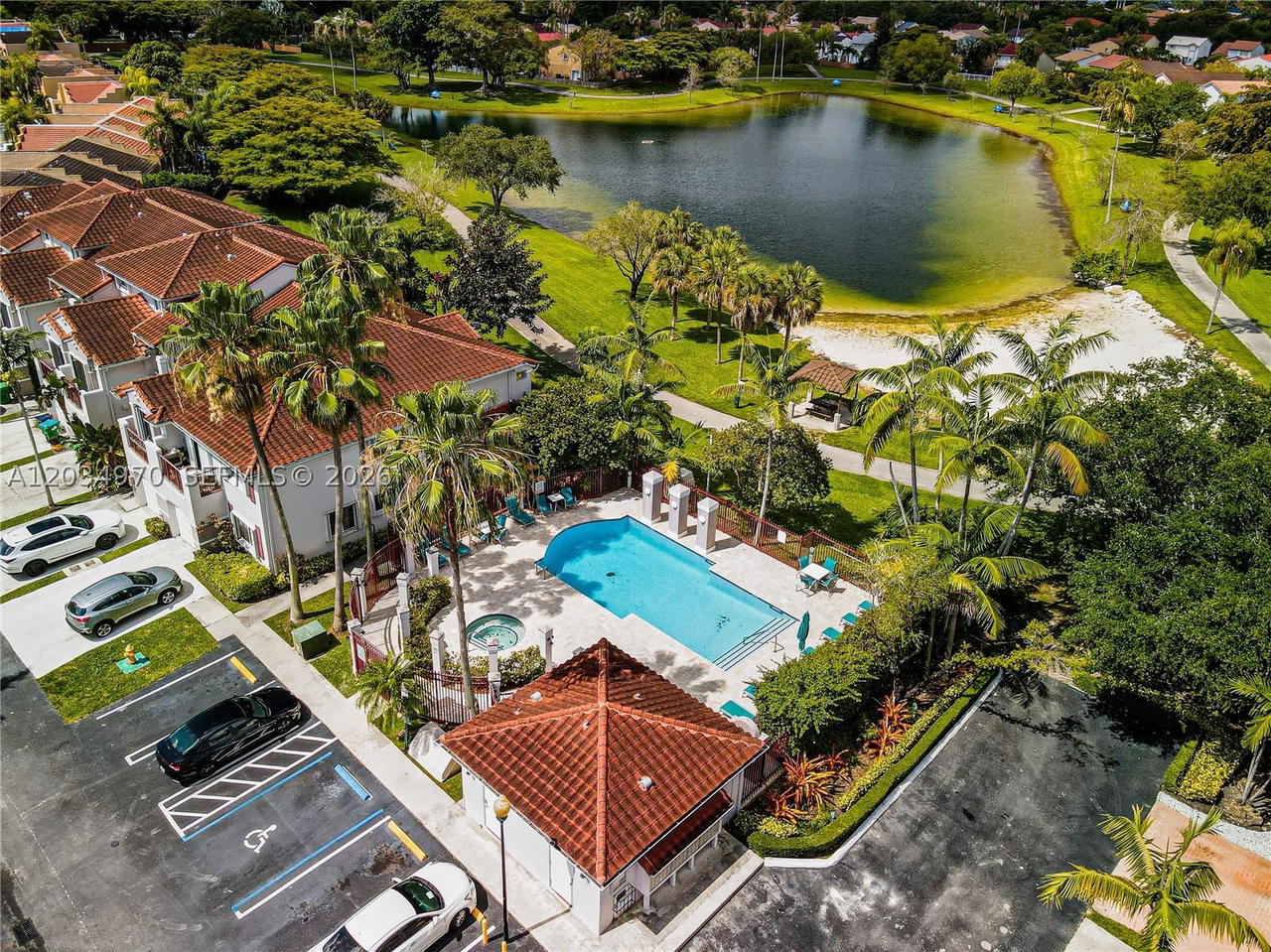 Real estate property located at 10210 154th Pl #110-8, Miami-dade, Villas At The Hammocks Co, Miami, FL