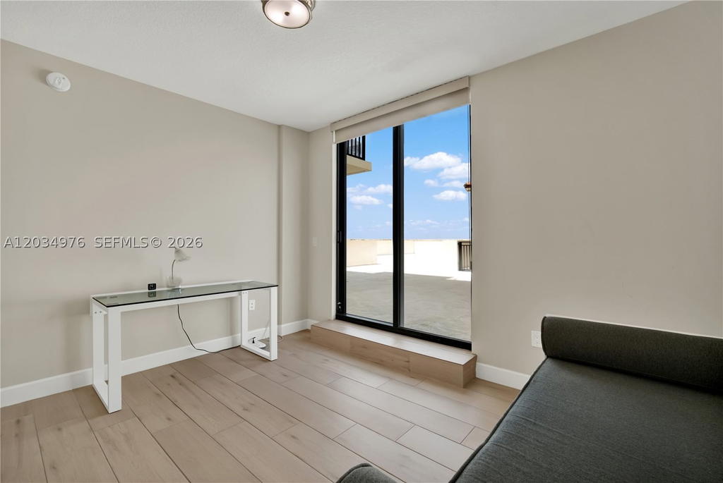 Real estate property located at 1300 Ponce De Leon Blvd #901, Miami-dade, 1300 Ponce Condo, Coral Gables, FL