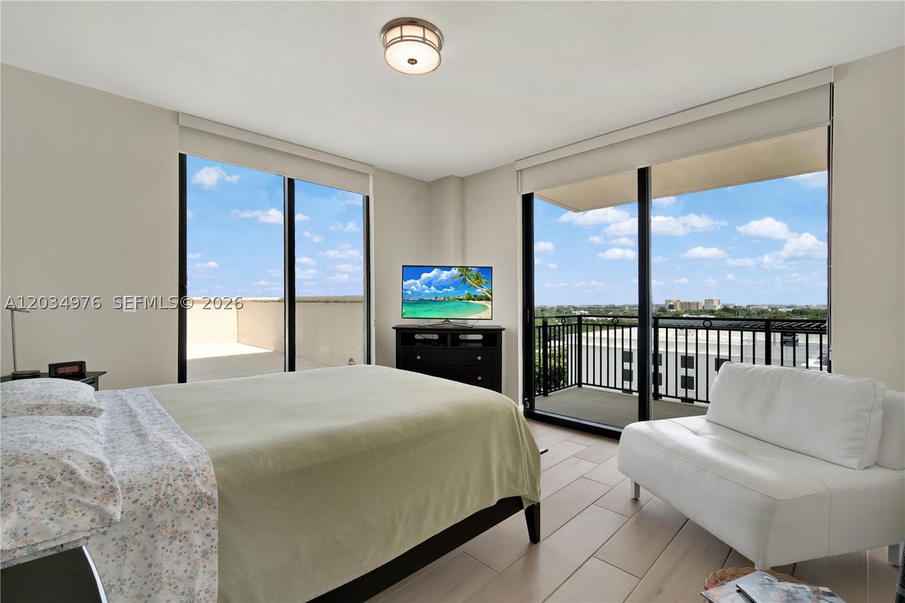 Real estate property located at 1300 Ponce De Leon Blvd #901, Miami-dade, 1300 Ponce Condo, Coral Gables, FL