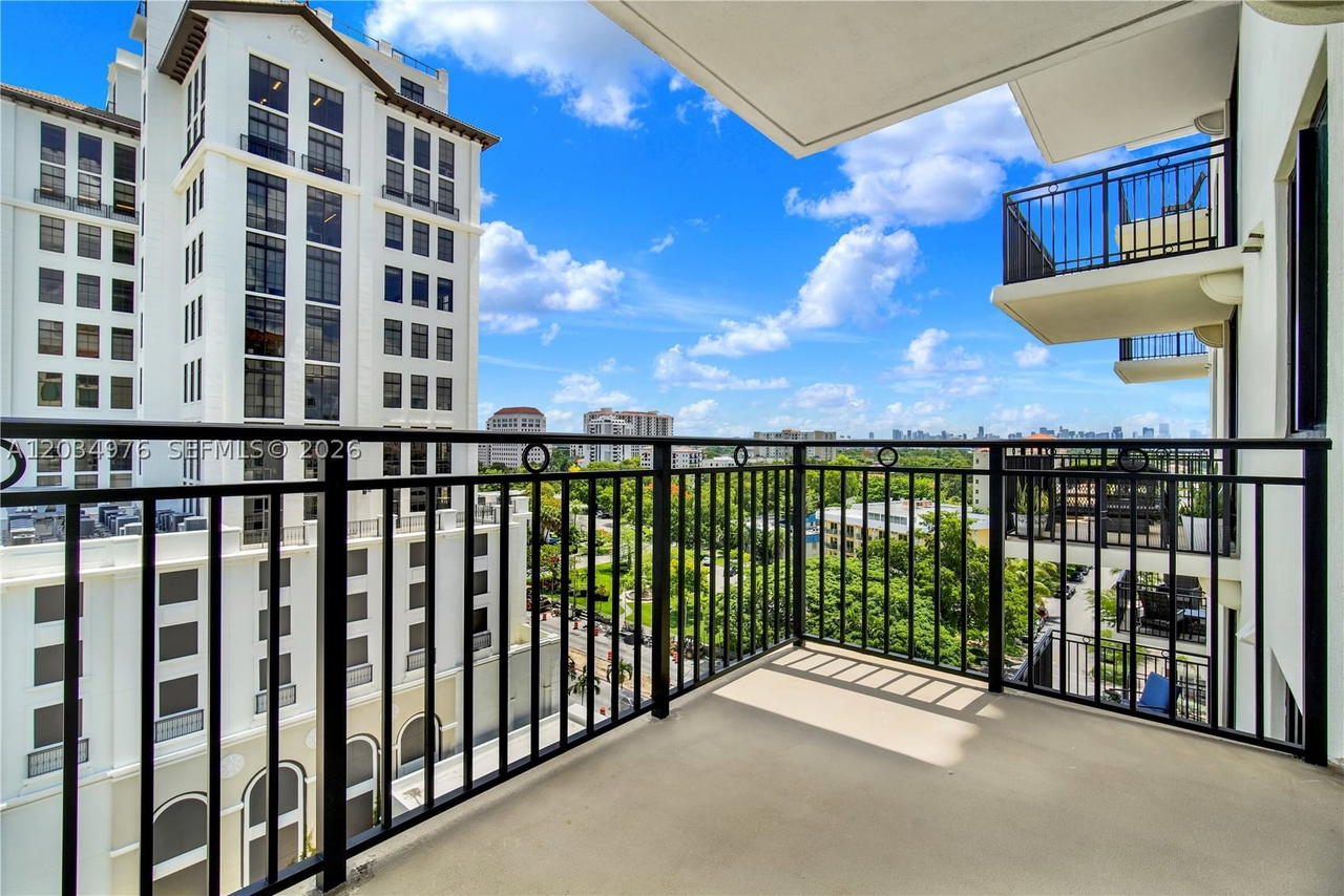 Real estate property located at 1300 Ponce De Leon Blvd #901, Miami-dade, 1300 Ponce Condo, Coral Gables, FL