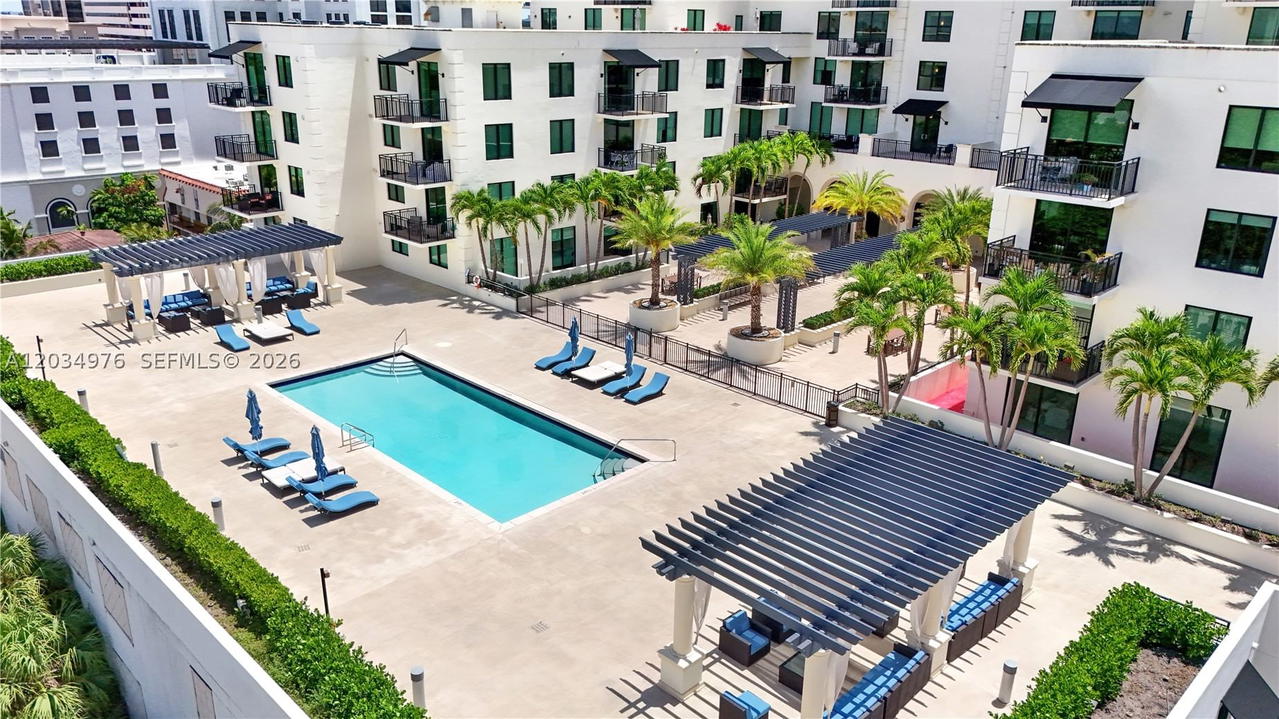 Real estate property located at 1300 Ponce De Leon Blvd #901, Miami-dade, 1300 Ponce Condo, Coral Gables, FL