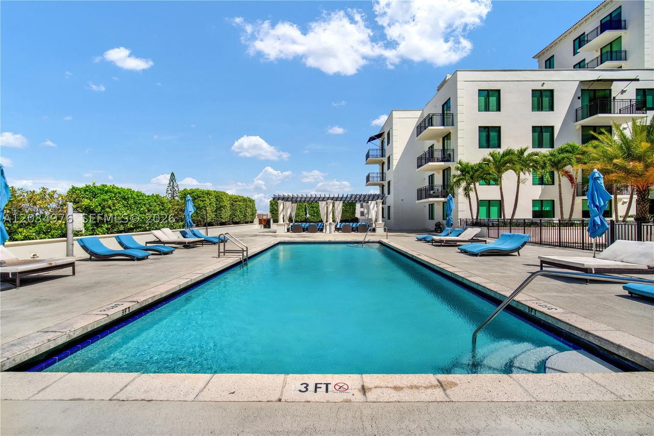 Real estate property located at 1300 Ponce De Leon Blvd #901, Miami-dade, 1300 Ponce Condo, Coral Gables, FL