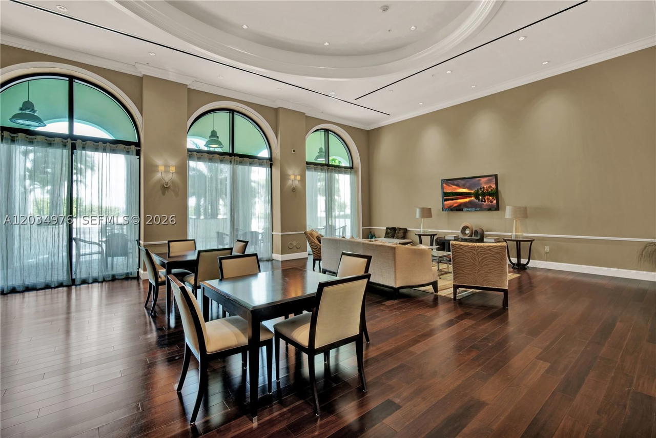 Real estate property located at 1300 Ponce De Leon Blvd #901, Miami-dade, 1300 Ponce Condo, Coral Gables, FL