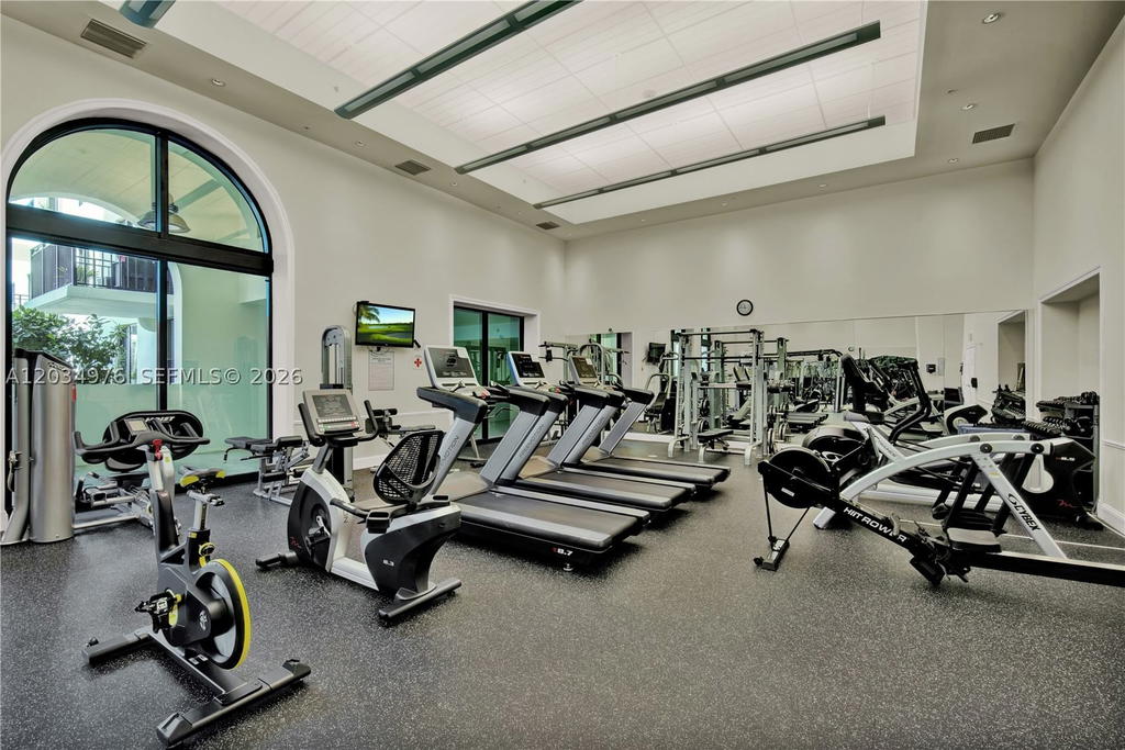 Real estate property located at 1300 Ponce De Leon Blvd #901, Miami-dade, 1300 Ponce Condo, Coral Gables, FL