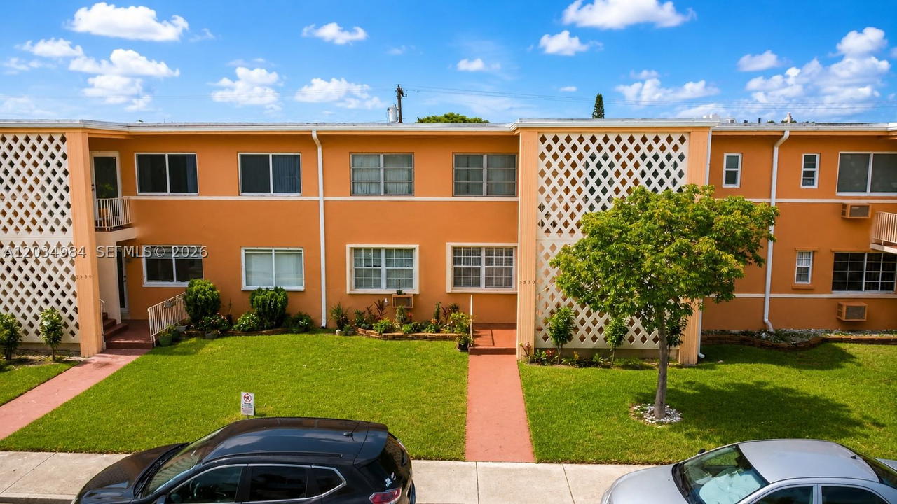 Real estate property located at 3550 9th Ter #8B, Miami-dade, Coral Gardens Condo Bldg, Miami, FL