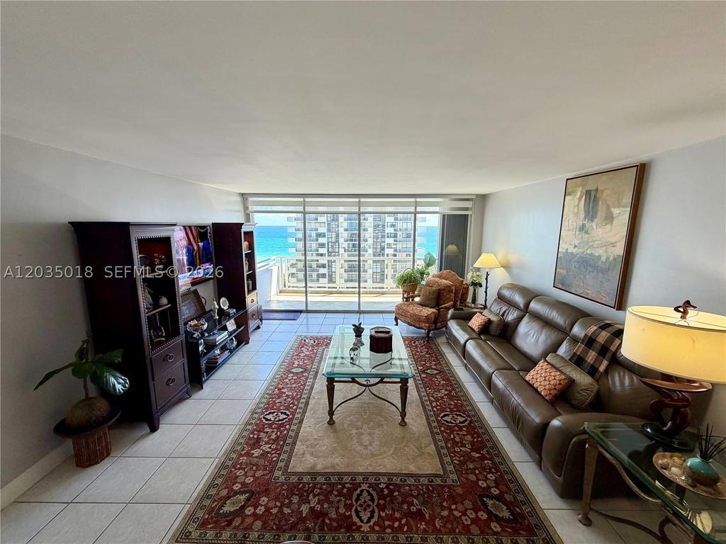 Real estate property located at 5700 Collins Ave #14M, Miami-dade, Seacoast 5700 Condo, Miami Beach, FL