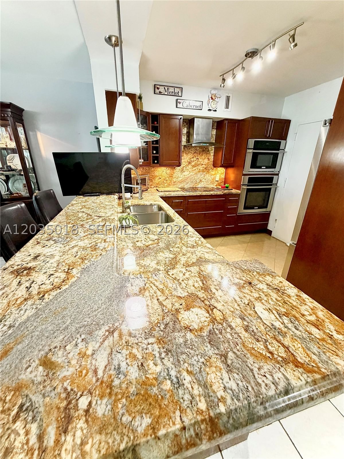 Real estate property located at 5700 Collins Ave #14M, Miami-dade, Seacoast 5700 Condo, Miami Beach, FL