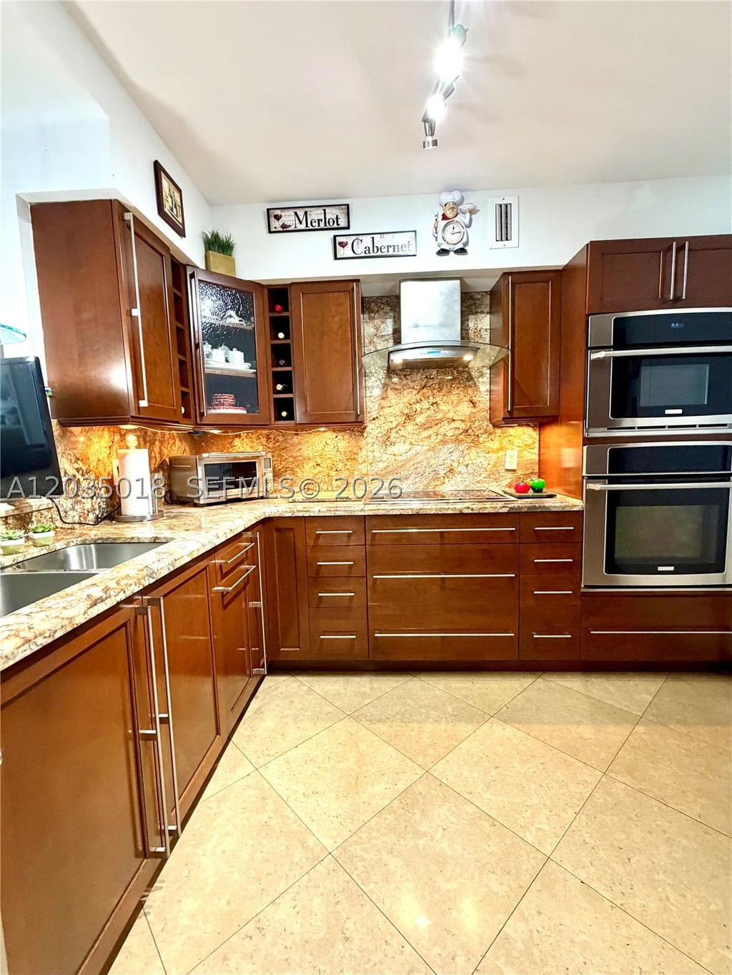 Real estate property located at 5700 Collins Ave #14M, Miami-dade, Seacoast 5700 Condo, Miami Beach, FL