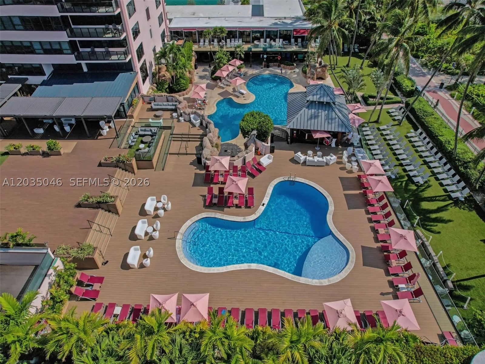 Real estate property located at 5225 Collins Ave #1606, Miami-dade, The Alexander Condo, Miami Beach, FL