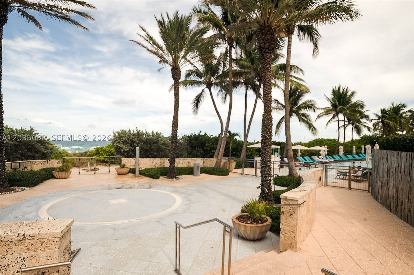 Real estate property located at 6799 Collins Ave #510, Miami-dade, South Carillon Beach Cond, Miami Beach, FL