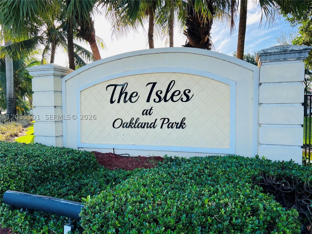 Real estate property located at 3199 32nd Ter, Broward, Strok Plat No 2, Oakland Park, FL