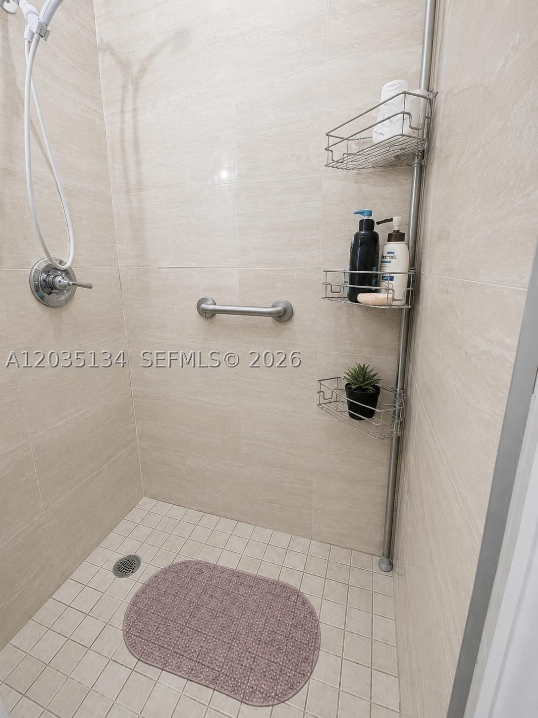 Real estate property located at 9515 Dominican Dr, Miami-dade, South Coral Homes Sec 2, Cutler Bay, FL