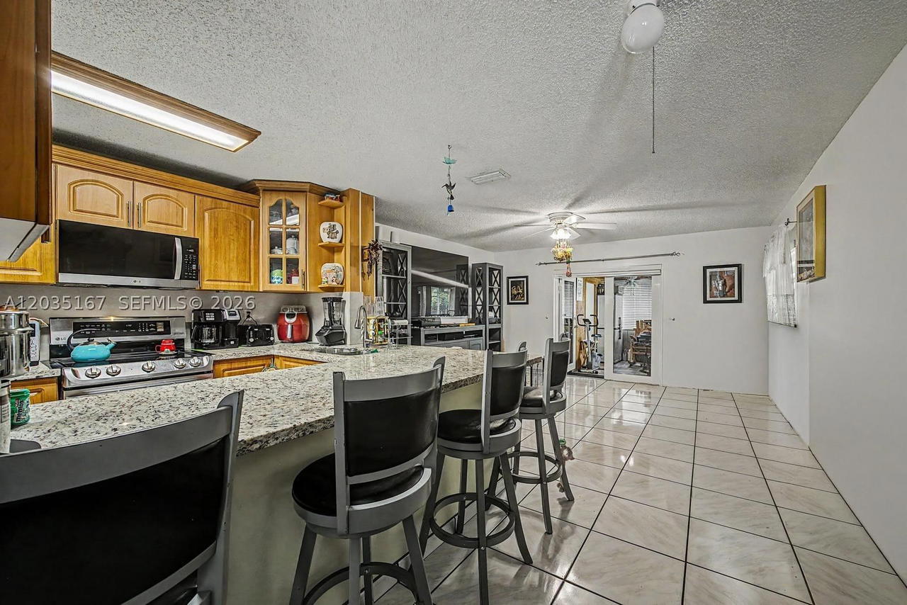 Real estate property located at 24930 129th Ct, Miami-dade, Chante-clare, Homestead, FL