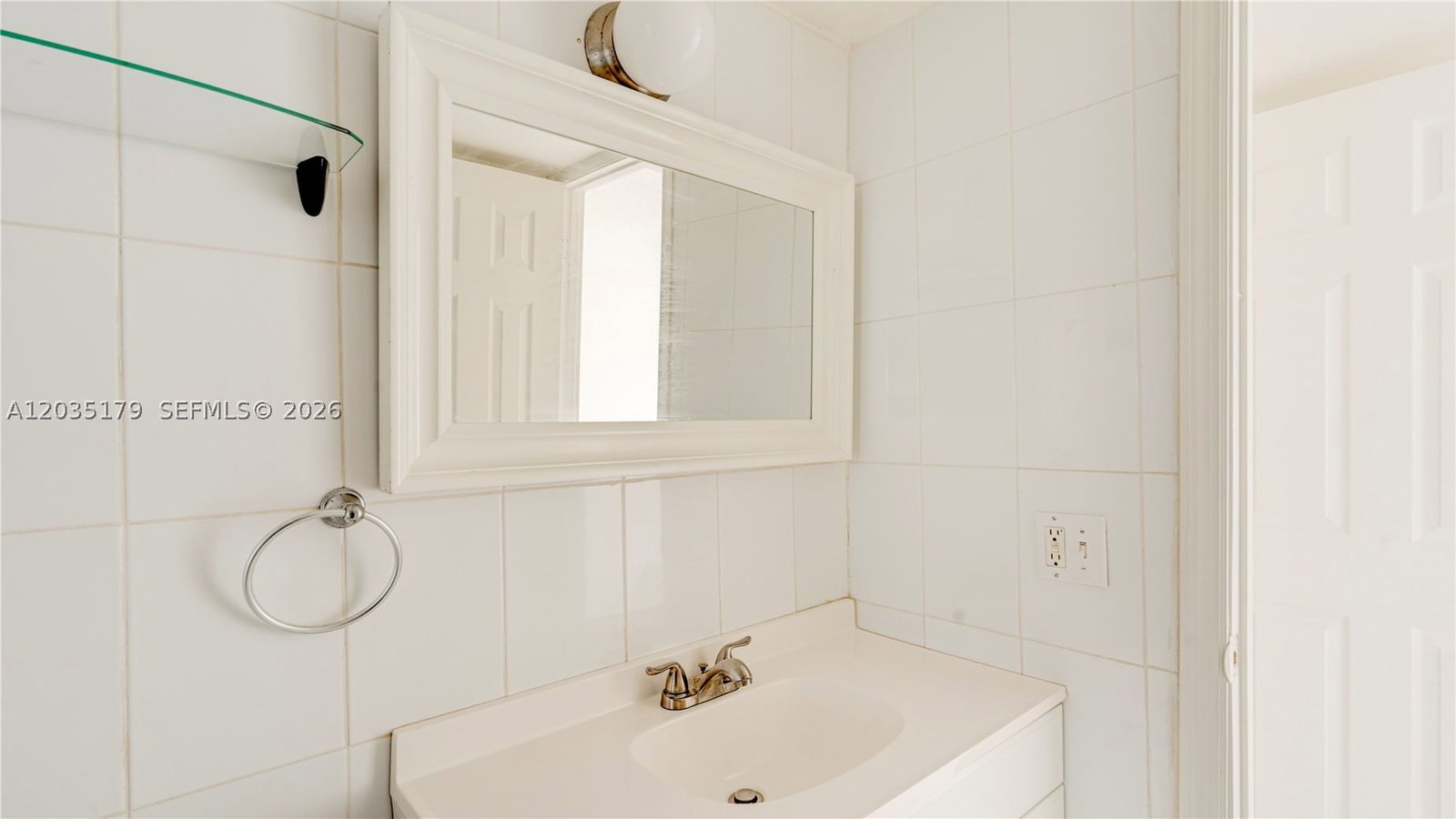 Real estate property located at , Miami-dade, Montecarlo Condo, Miami, FL