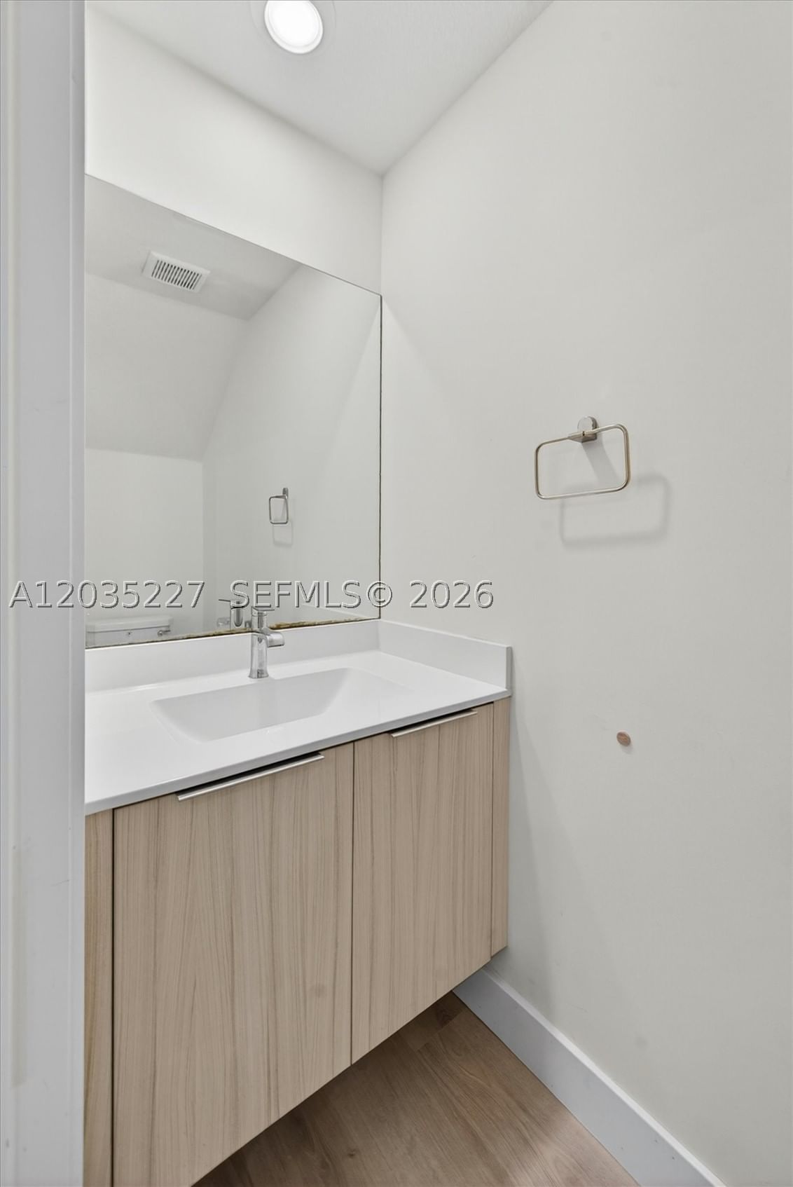 Real estate property located at 15841 91st Ct, Miami-dade, Dunnwoody Lake, Miami Lakes, FL