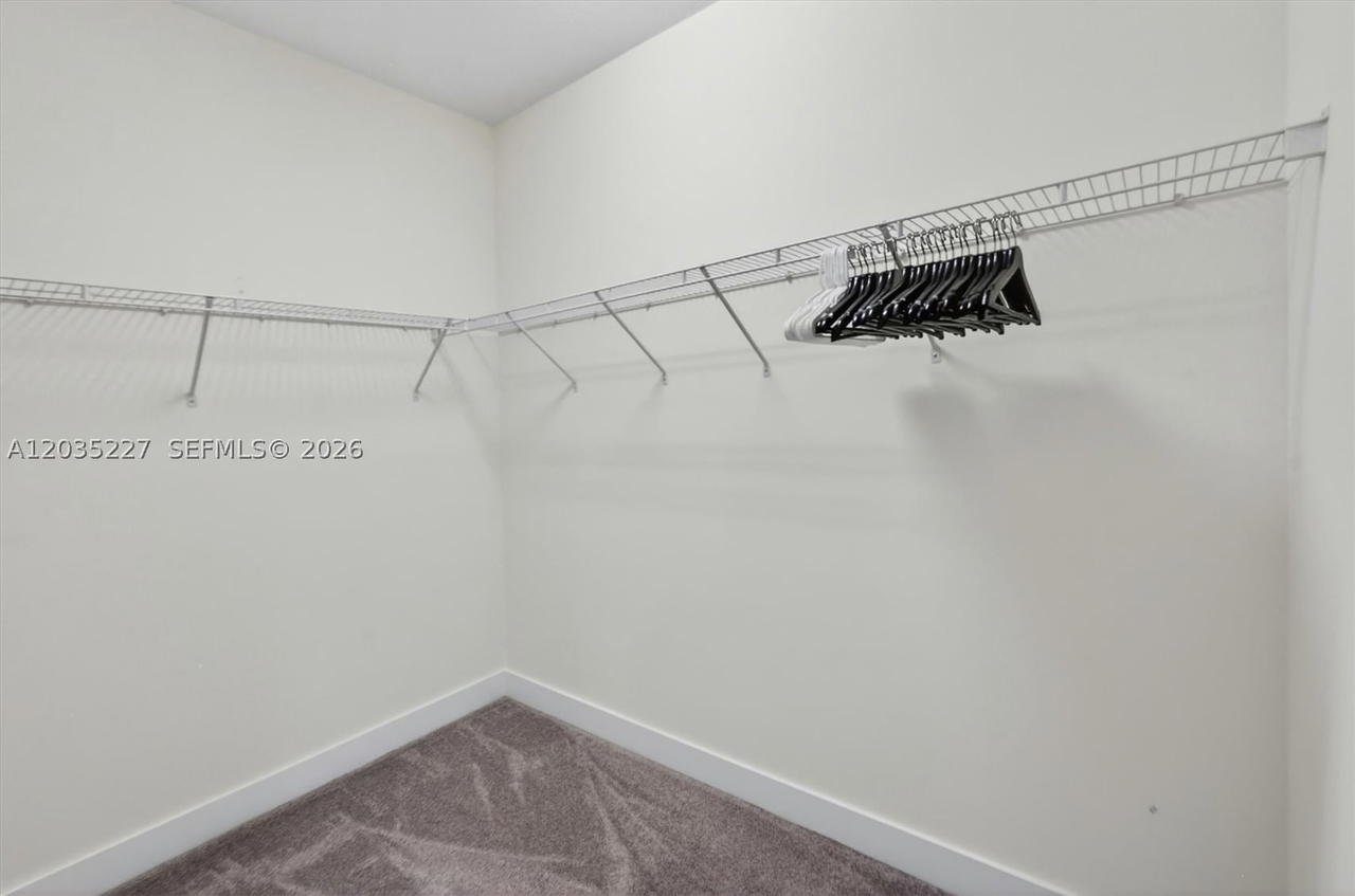 Real estate property located at 15841 91st Ct, Miami-dade, Dunnwoody Lake, Miami Lakes, FL