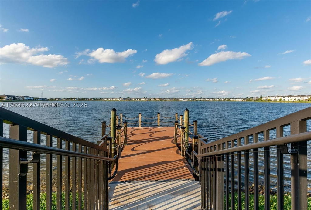 Real estate property located at 15841 91st Ct, Miami-dade, Dunnwoody Lake, Miami Lakes, FL