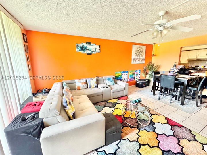 Real estate property located at 5570 44th St #408A, Broward, Inverwood Condo, Lauderhill, FL