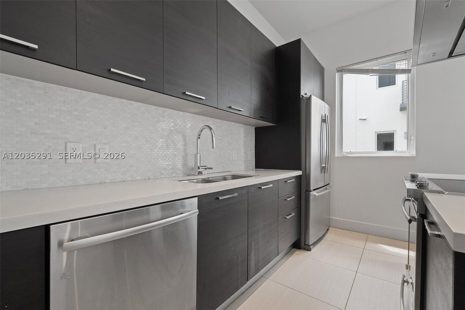 Real estate property located at 9161 33rd St, Miami-dade, Contempo Townhomes, Doral, FL