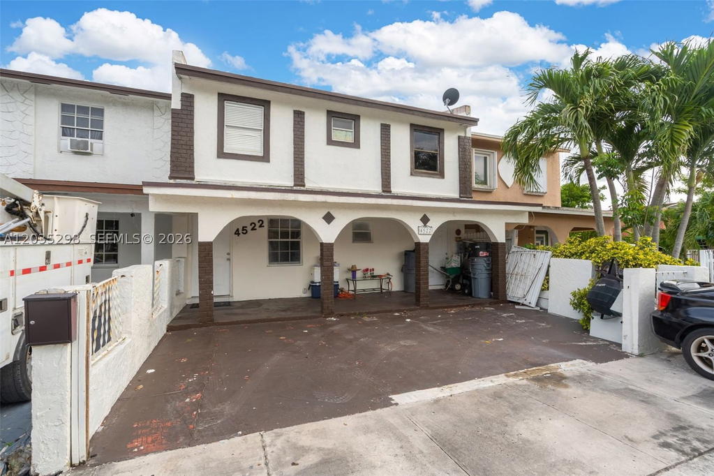 Real estate property located at 4522 194th St, Miami-dade, Kings Gardens Sec Two, Miami Gardens, FL