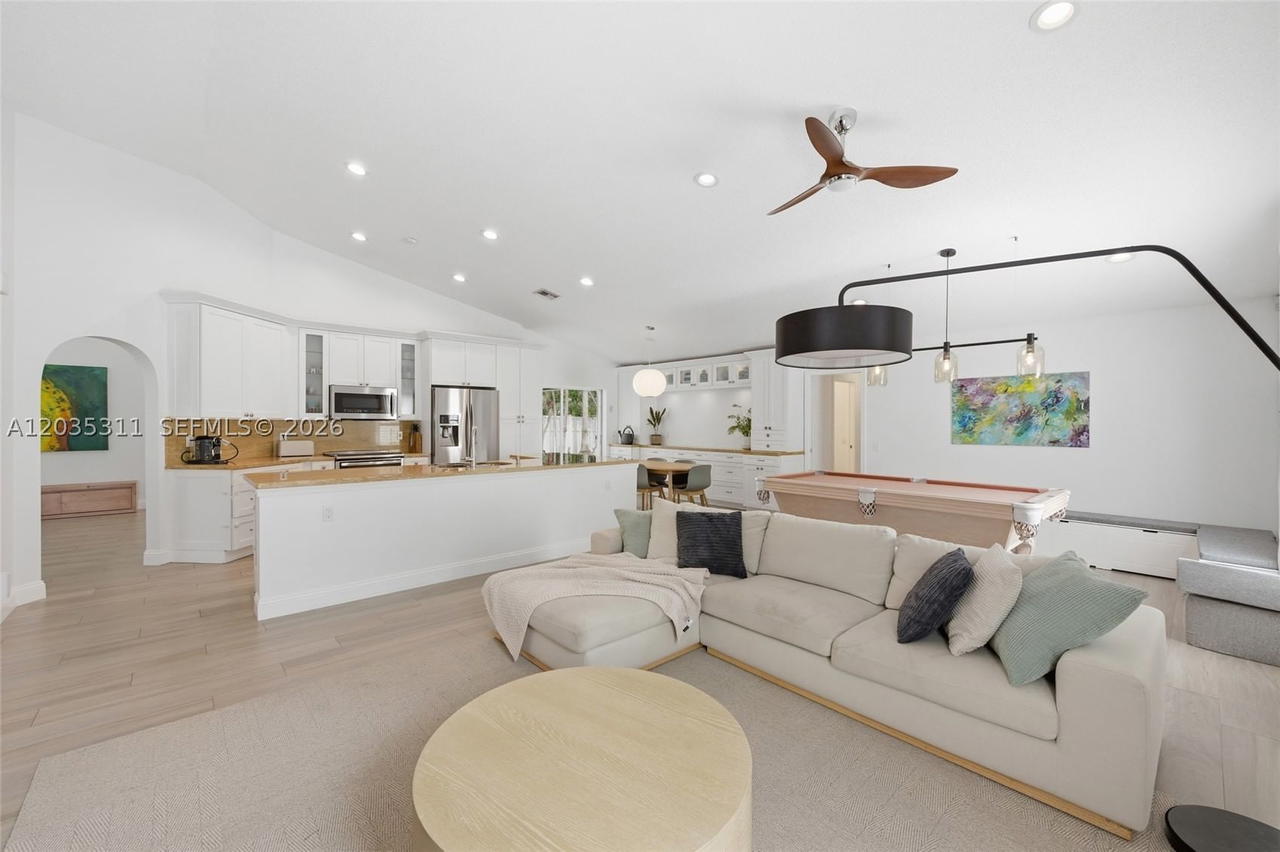 Real estate property located at 1975 Water Ridge Dr, Broward, Waterford Landing, Weston, FL