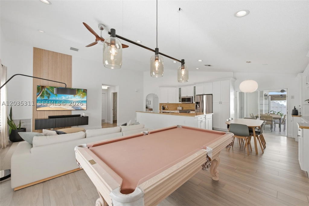 Real estate property located at 1975 Water Ridge Dr, Broward, Waterford Landing, Weston, FL