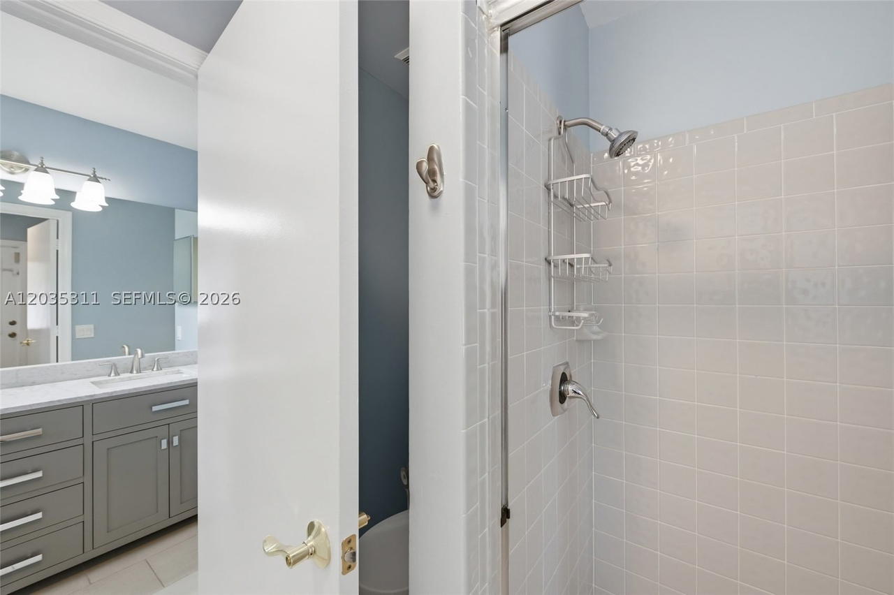 Real estate property located at 1975 Water Ridge Dr, Broward, Waterford Landing, Weston, FL